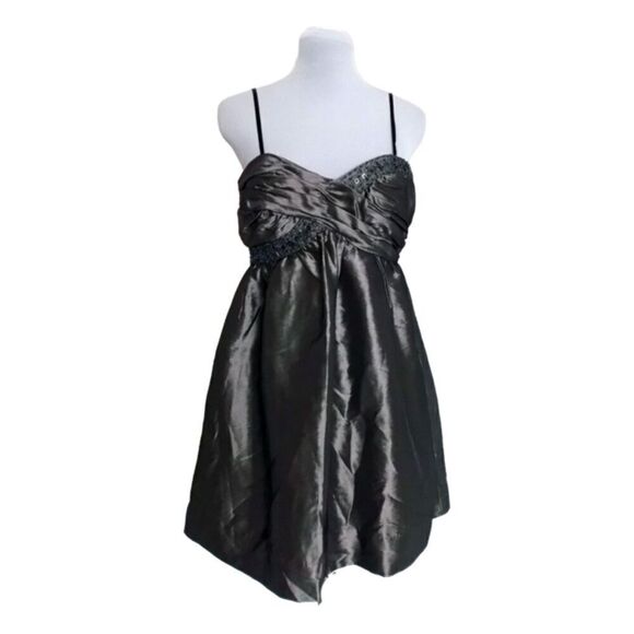 London Times Metallic Gray Formal Evening Beaded Spaghetti Strap Dress Size 8 - Picture 1 of 5